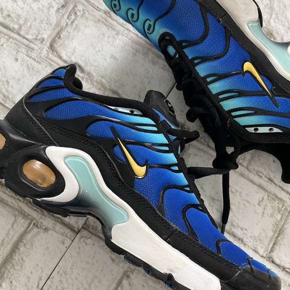 Nike Air Max Plus Hyper Blue (GS) - Picture 3 of 7